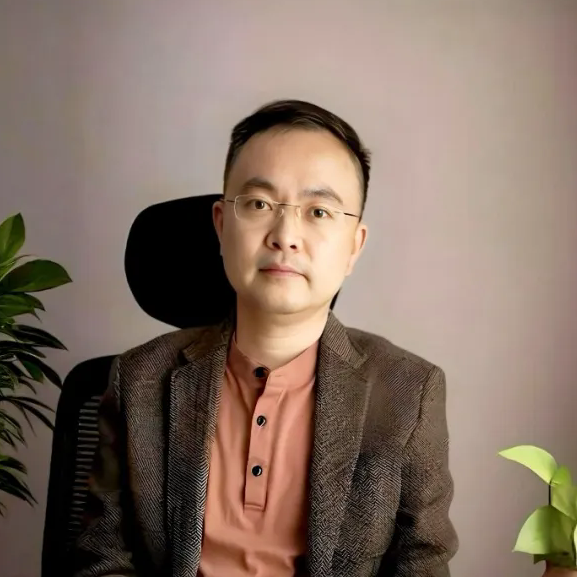 蔡磊：向死而生，决不放弃！丨第七届全国自强模范典型事迹